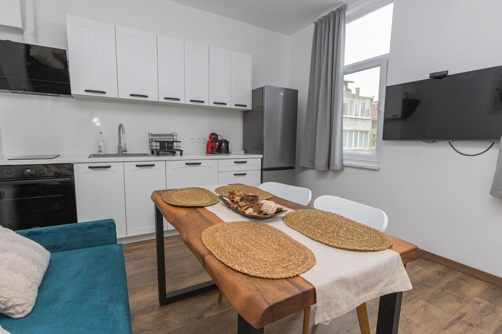 The House 1 * Burgas
